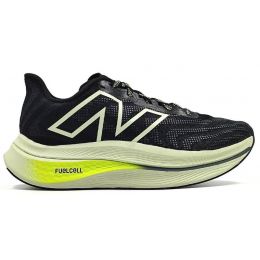 New Balance FuelCell SuperComp Trainer V2 Black Thirty Watt
